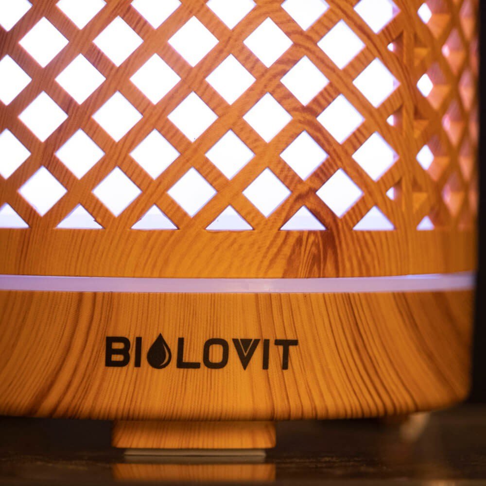 Biloviti eeterlike õlide difuuser